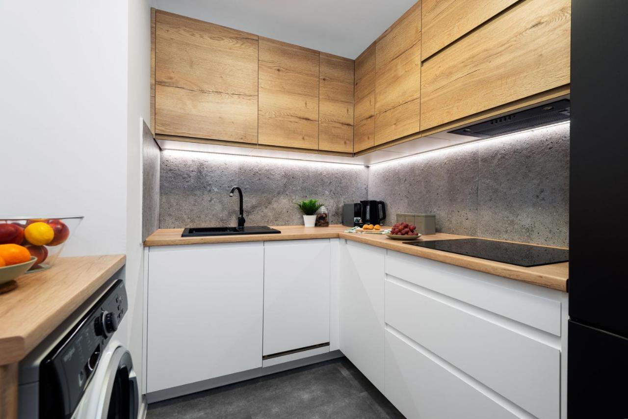 Kairos Apartments - Silver - Darmowy Parking, Scisle Centrum Gliwice Extérieur photo